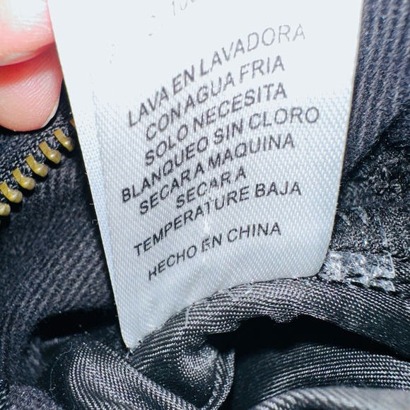 Sage Black Denim Apparel size small - Picture 9 of 9